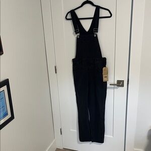 NWT - LEVI’S BLACK OVERALLS